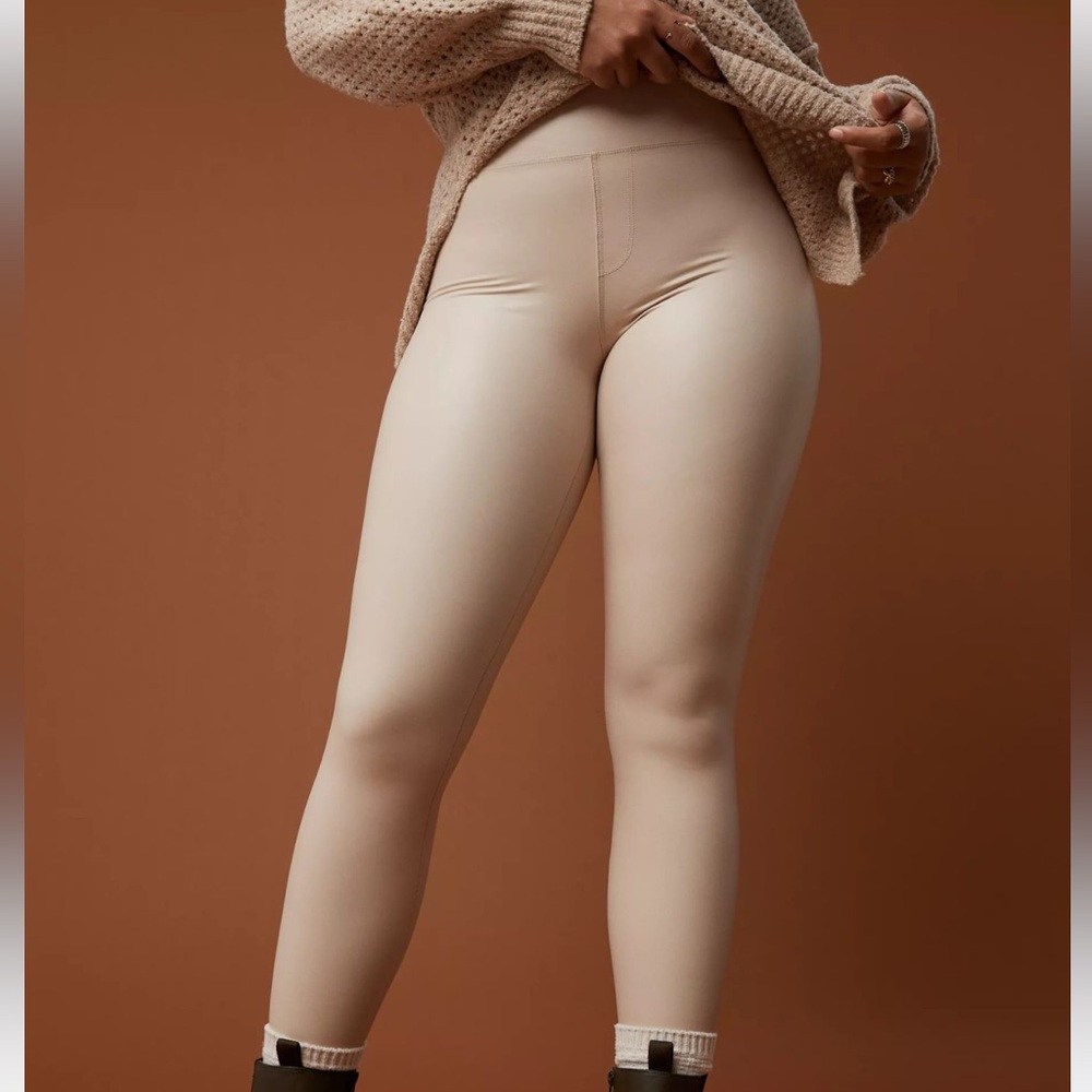 Aerie OFFLINE faux leather leggings 🍂
